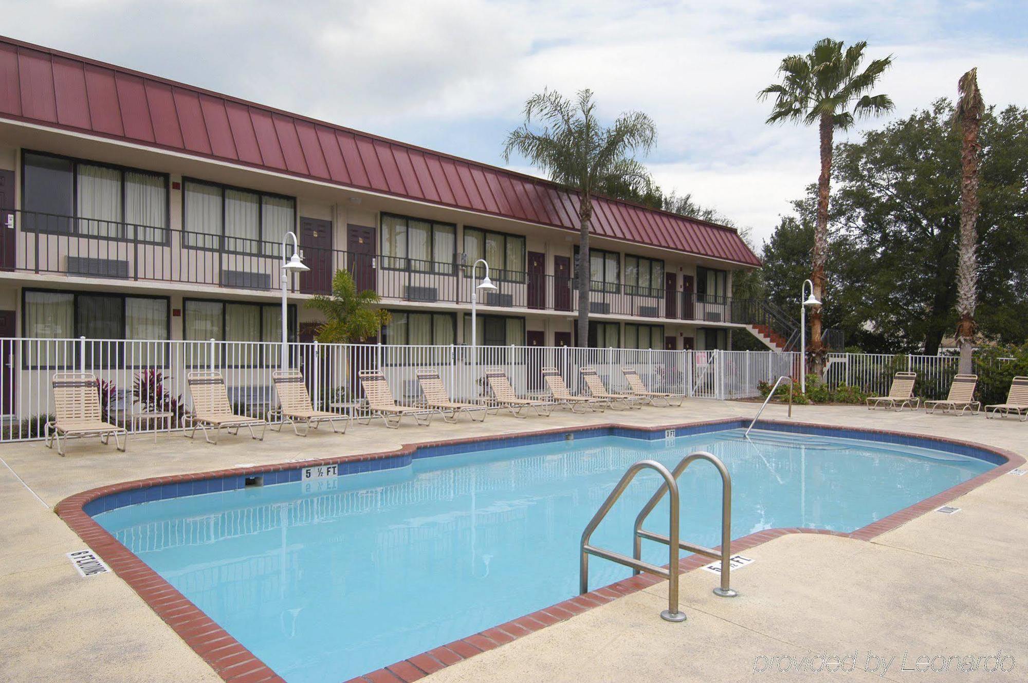 Econo Lodge Palm Harbor - Clearwater Экстерьер фото